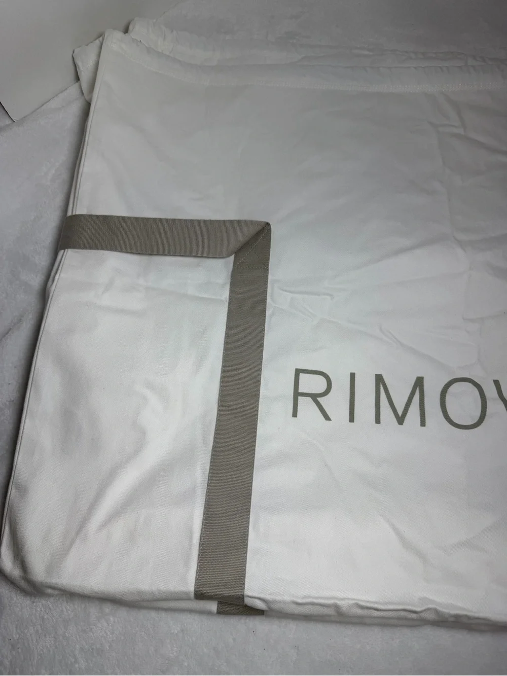 RIMOWA White Luggage Travel Dust Cover with Gray Straps